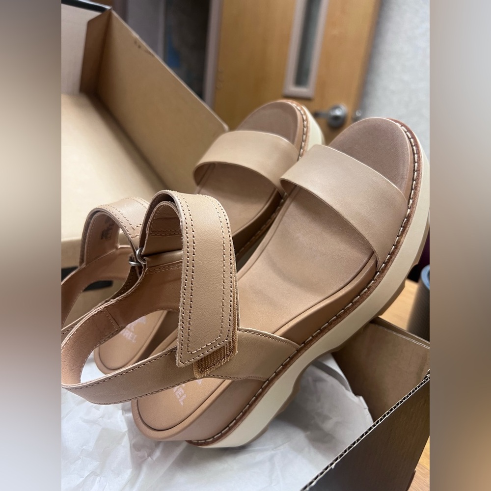 Sorel Beige and Cream Strap Sandals - Picture 4 of 6